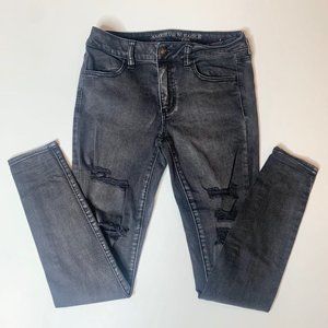 American Eagle distressed black jegging size 4